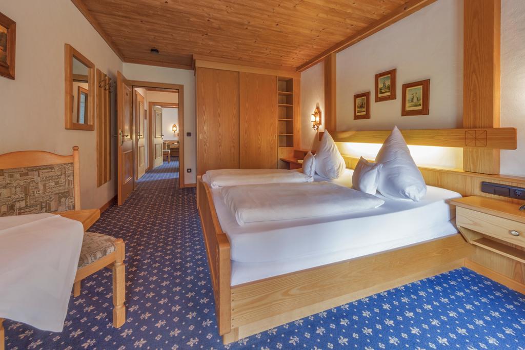 Hotel Alpina Hagnau Eksteriør bilde