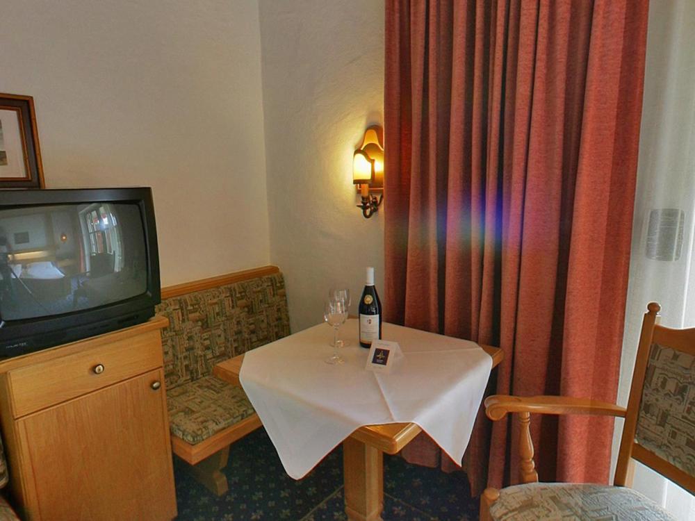 Hotel Alpina Hagnau Eksteriør bilde