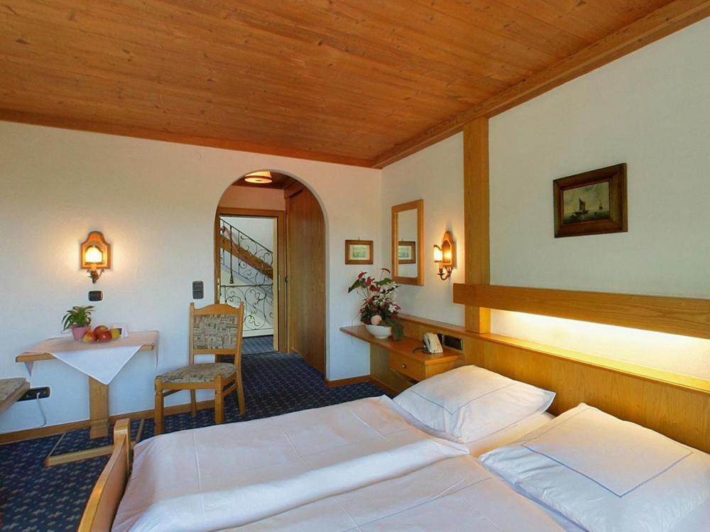 Hotel Alpina Hagnau Rom bilde