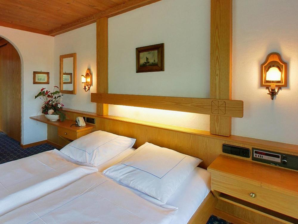 Hotel Alpina Hagnau Rom bilde