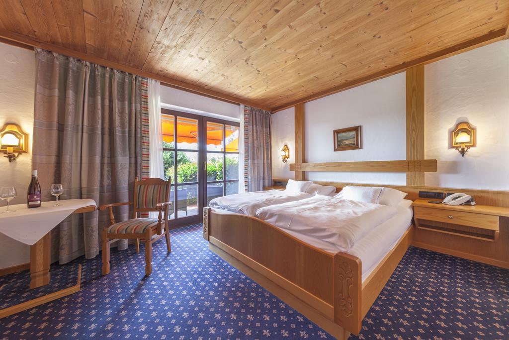 Hotel Alpina Hagnau Eksteriør bilde